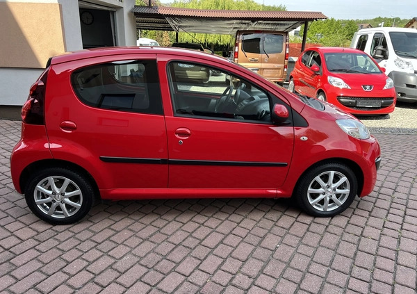 Peugeot 107 cena 19900 przebieg: 89000, rok produkcji 2013 z Rydułtowy małe 742